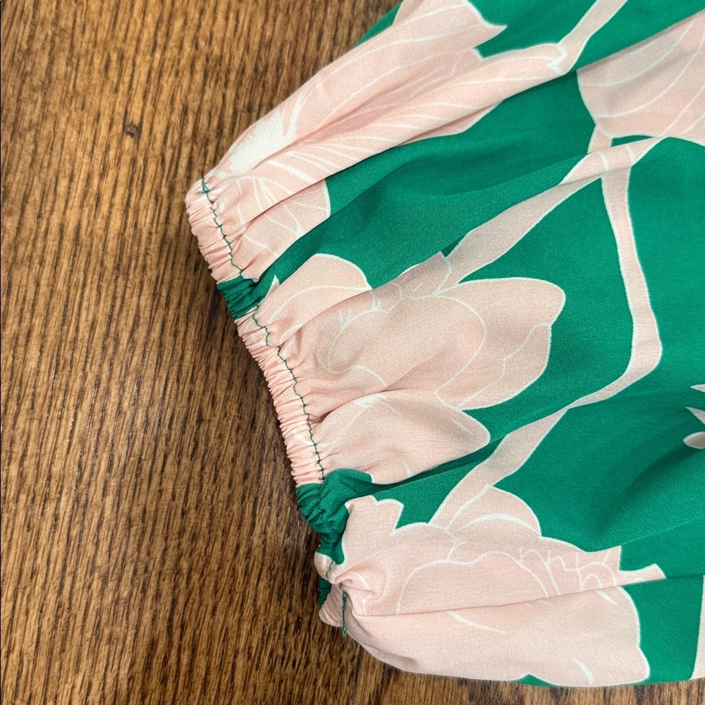 Jade Melody Tam Kelly Green and Pink Floral Blouse, S - Picture 8 of 12